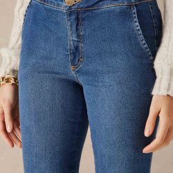 Como usar look jeans com elegância? Aposte na trend!